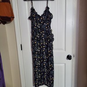 H&M black and floral pants suit size S